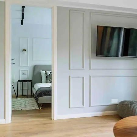 Apartamento Bright - Location - Balcony *