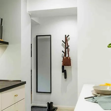 Apartment Bright - Location - Balcony