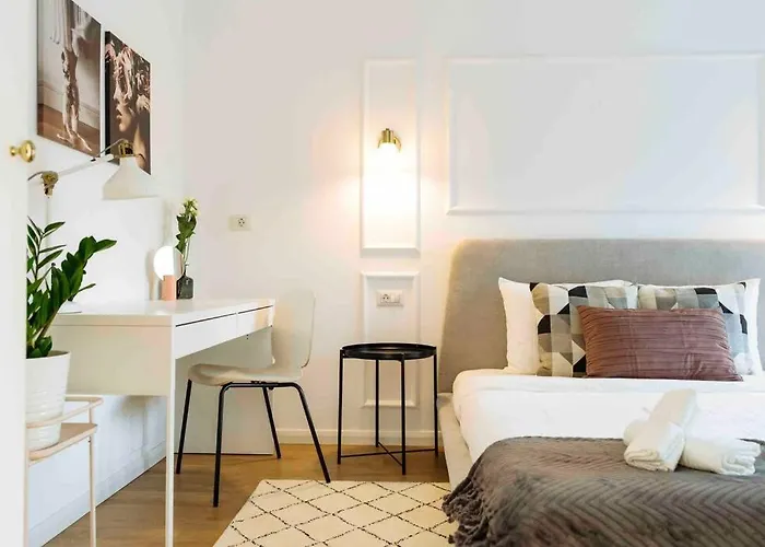 公寓 Bright - Location - Balcony 布加勒斯特