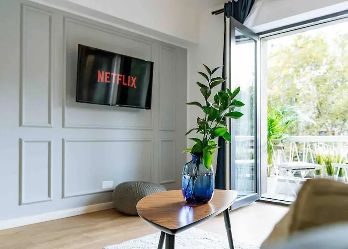 Apartment Bright - Location - Balcony *