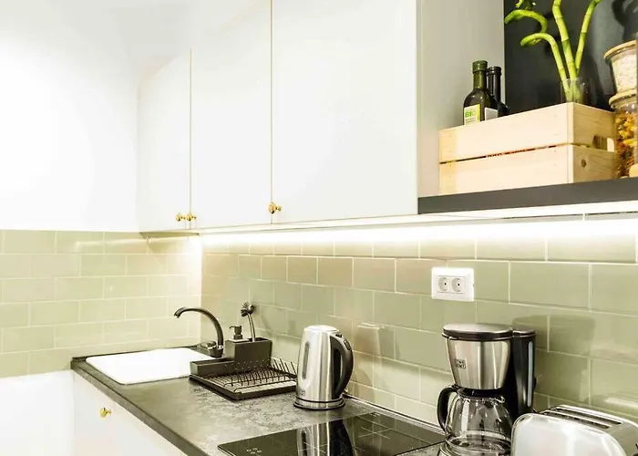 Bright - Location - Balcony