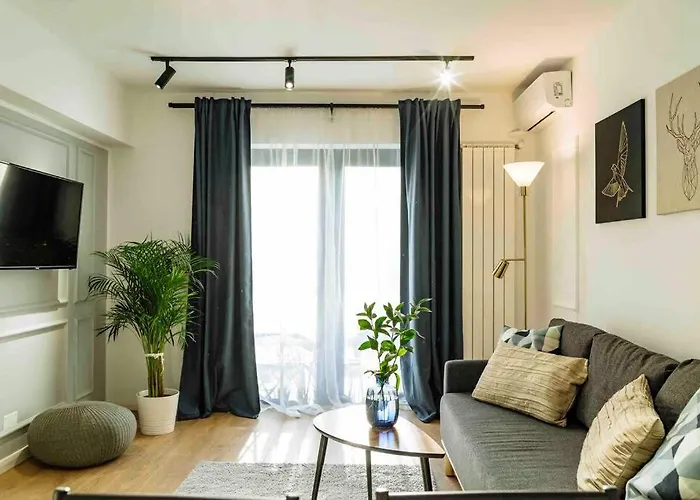 Bright - Location - Balcony Apartmán